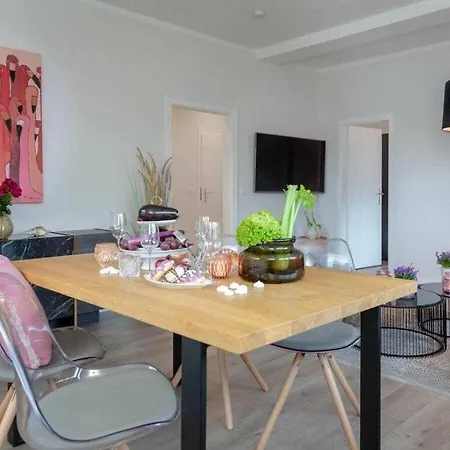 Thyra Comfortable * Westerland