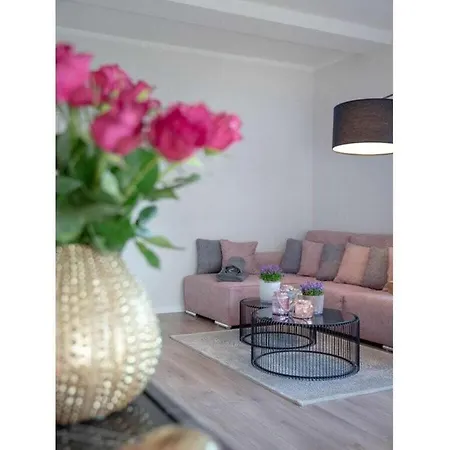 Thyra Comfortable * Westerland